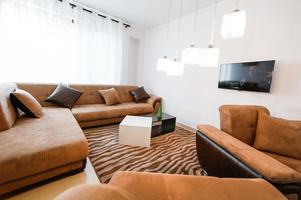מלון אוגניאנובו Twin House מראה חיצוני תמונה