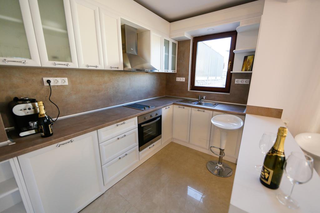 מלון אוגניאנובו Twin House מראה חיצוני תמונה
