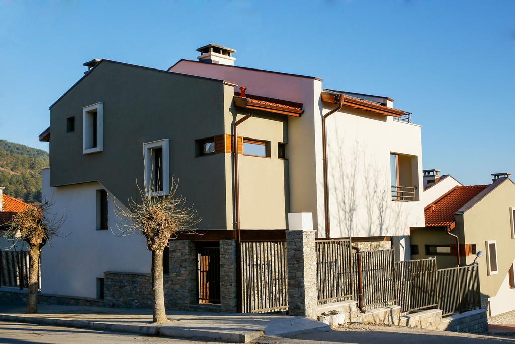מלון אוגניאנובו Twin House מראה חיצוני תמונה