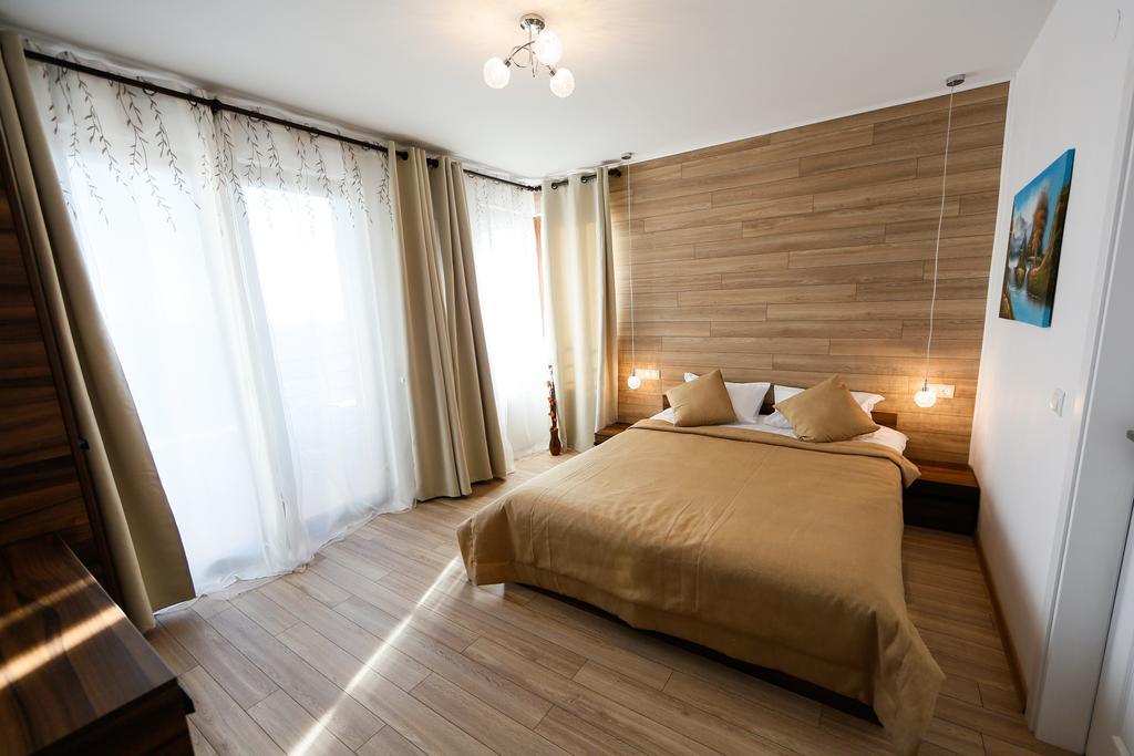 מלון אוגניאנובו Twin House מראה חיצוני תמונה