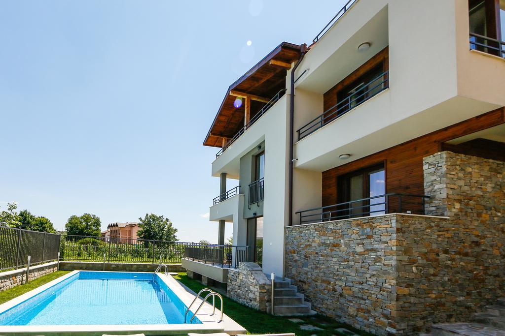 מלון אוגניאנובו Twin House מראה חיצוני תמונה